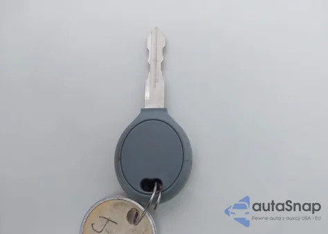 2003 Jeep Liberty Limited из США, поврежденный, VIN 1J4GL58K53W572993